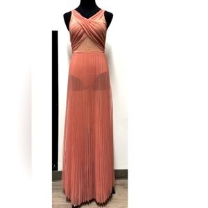 Guess maxi dress, Size: O, color pastel pink/ peach color.